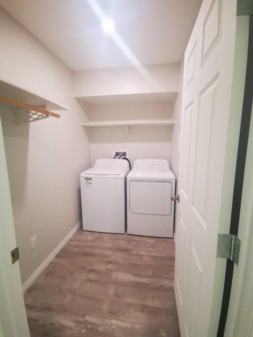 Comfort First - Sleeps 6 Whitehorse Exterior photo